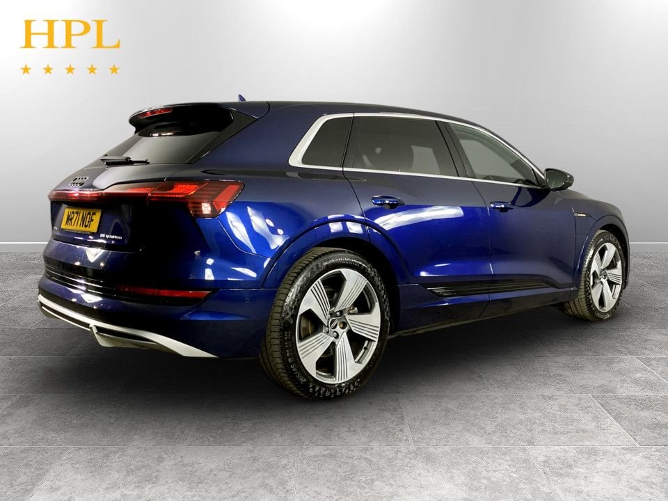 Used Audi e-tron 2022 for sale - 77748957: Photo 7