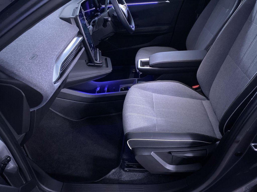 Used Renault Megane E Tech 2024 for sale - 76923217: Photo 17