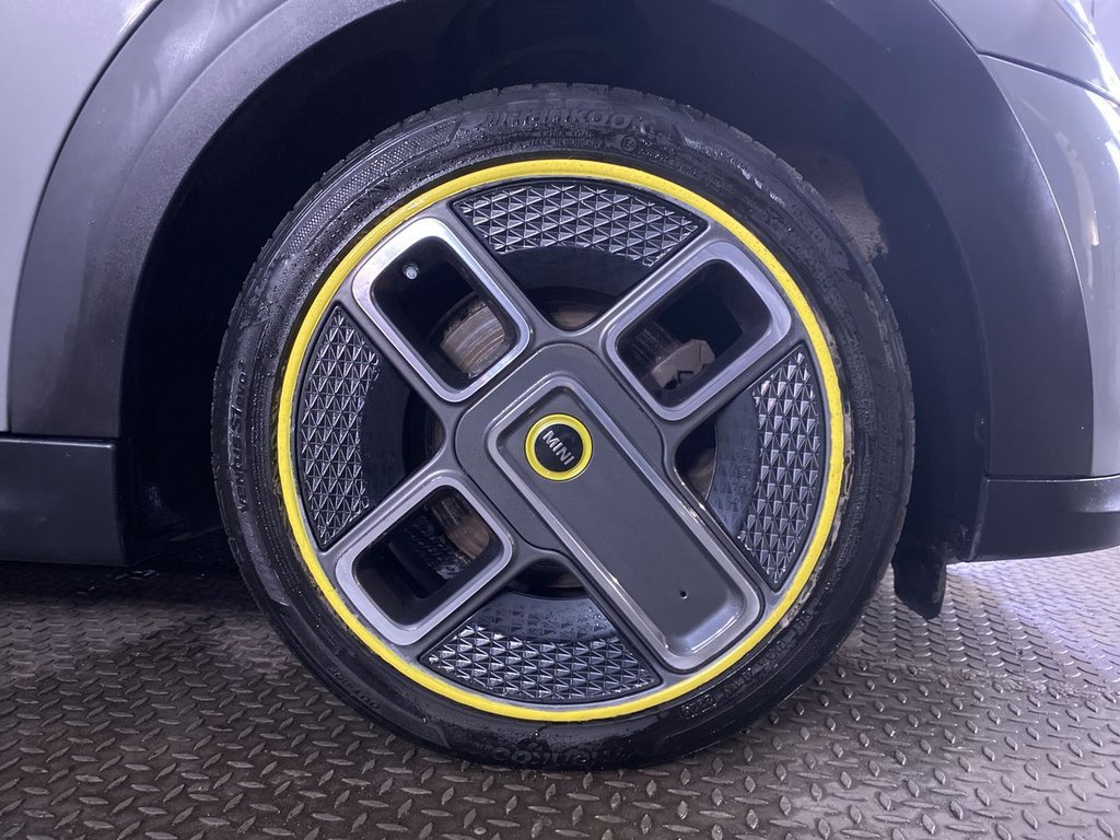 Used MINI Electric Hatch 2022 for sale - 76559141: Photo 12