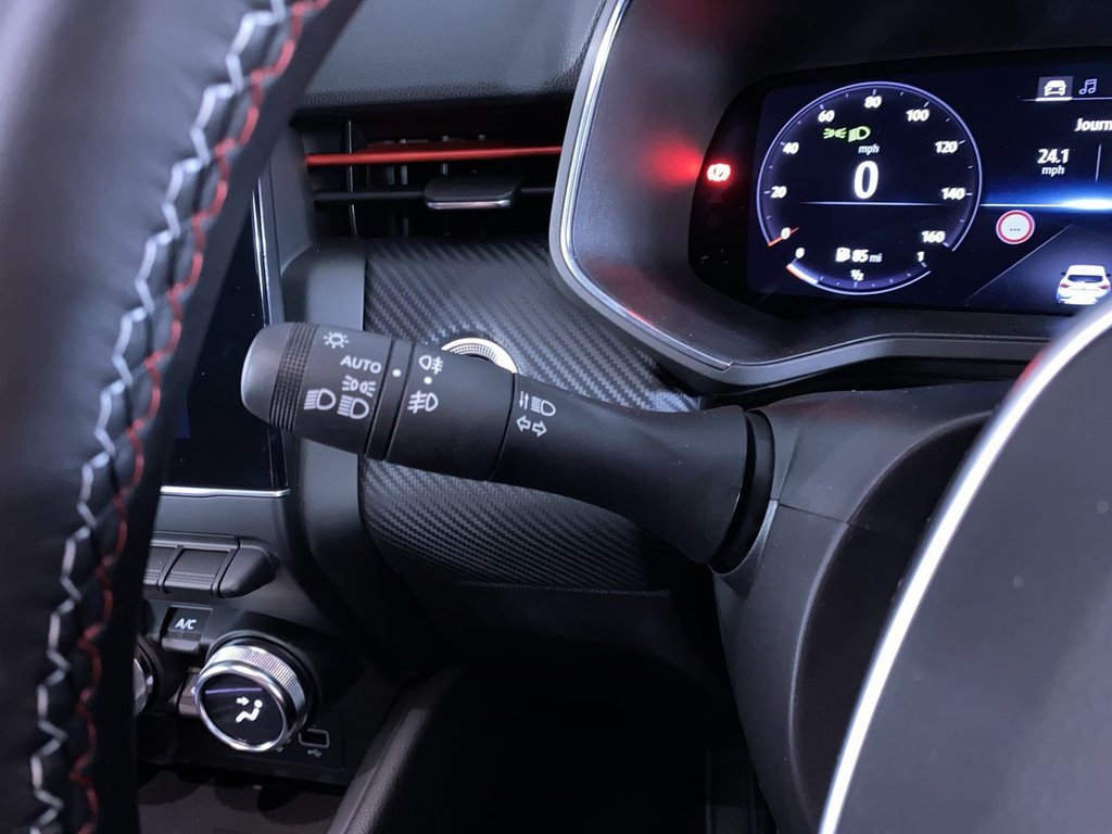 Used Renault Clio 2022 for sale - 76356621: Photo 23