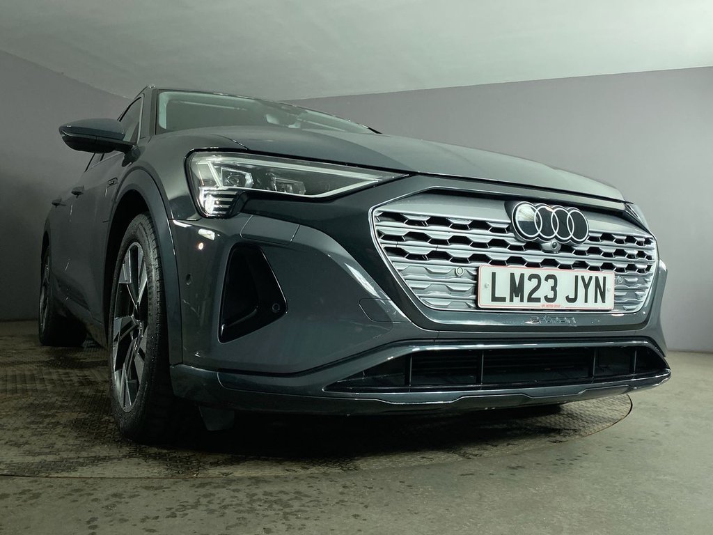 Used Audi Q8 e-tron 2023 for sale - 76962068: Photo 11