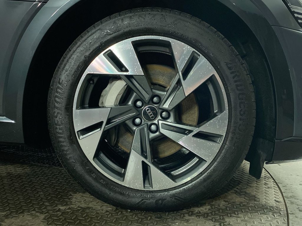 Used Audi Q8 e-tron 2023 for sale - 76962068: Photo 12