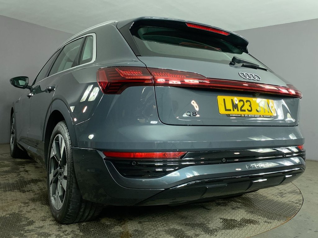 Used Audi Q8 e-tron 2023 for sale - 76962068: Photo 14