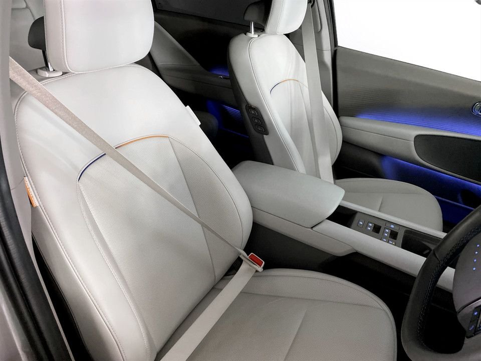 Used Hyundai IONIQ 6 2023 for sale - 77608580: Photo 11