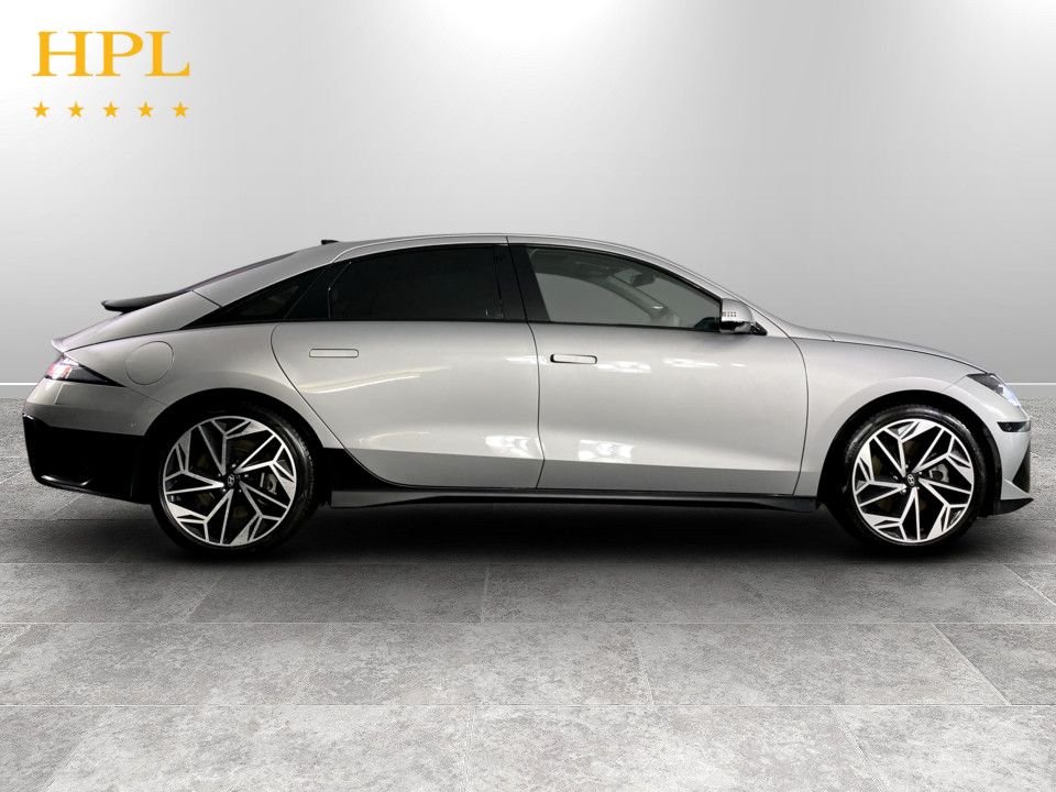 Used Hyundai IONIQ 6 2023 for sale - 77608580: Photo 8