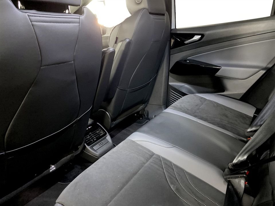 Used Volkswagen ID.4 2023 for sale - 78082969: Photo 19