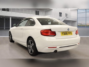 Used BMW 2 Series 2018 for sale - 76604687: Photo