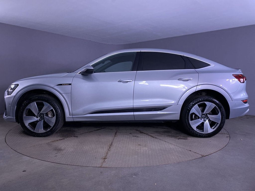 Used Audi e-tron 2022 for sale - 76792339: Photo 12