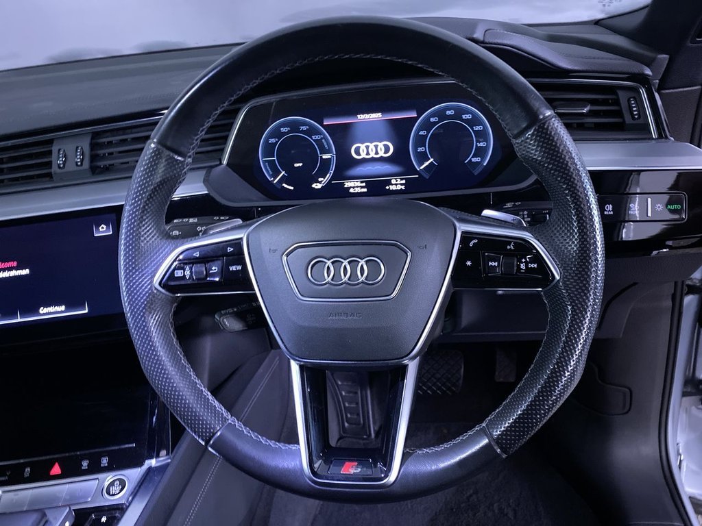 Used Audi e-tron 2022 for sale - 76792339: Photo 23