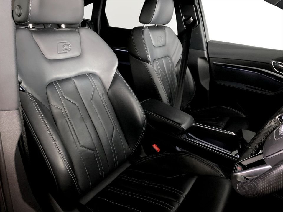 Used Audi e-tron 2022 for sale - 77806456: Photo 11