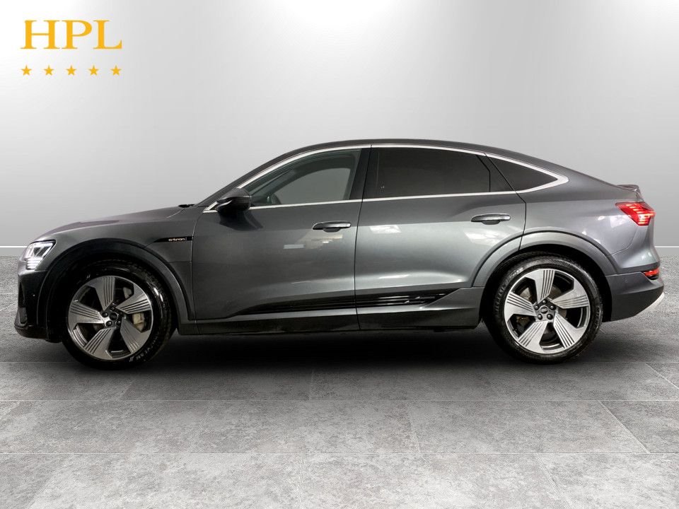 Used Audi e-tron 2022 for sale - 77806456: Photo 4