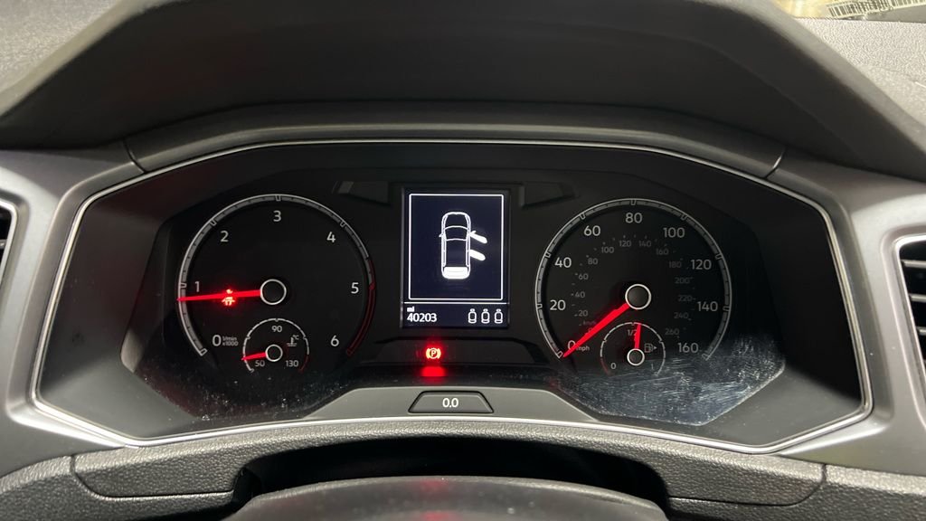 Used Volkswagen T-Roc 2021 for sale - 76356617: Photo 10
