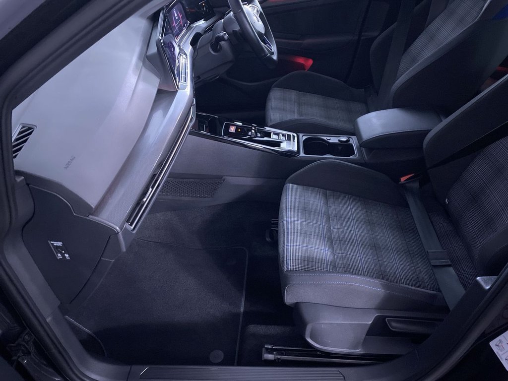 Used Volkswagen Golf 2022 for sale - 77031082: Photo 17