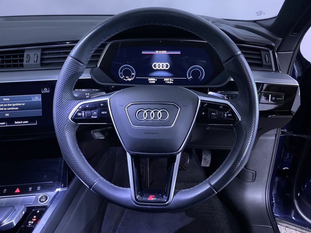 Used Audi e-tron 2022 for sale - 76396115: Photo 16