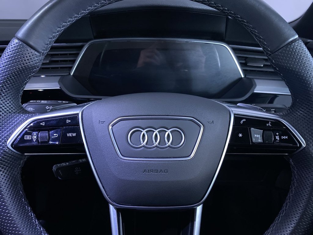 Used Audi e-tron 2022 for sale - 76396115: Photo 22