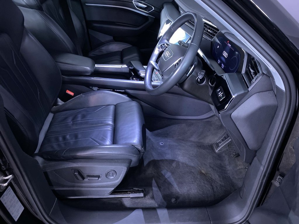 Used Audi e-tron 2021 for sale - 76783501: Photo 15