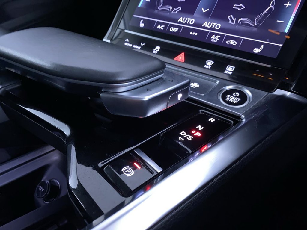 Used Audi e-tron 2021 for sale - 76783501: Photo 21