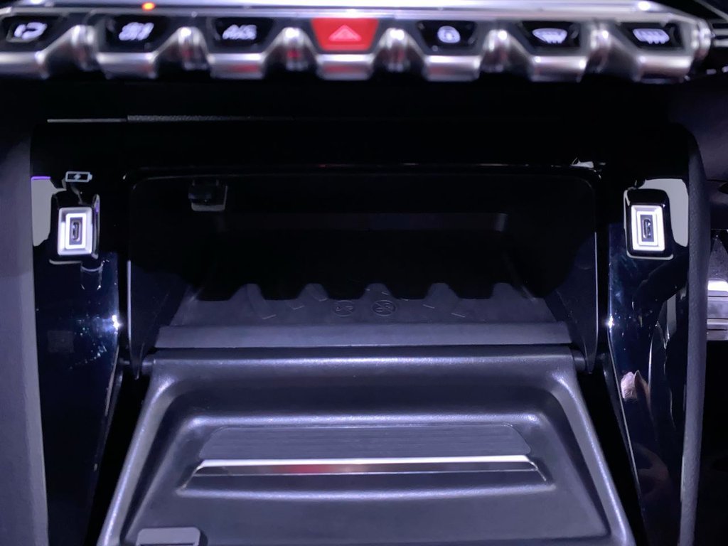 Used Peugeot 2008 2024 for sale - 76056828: Photo 25