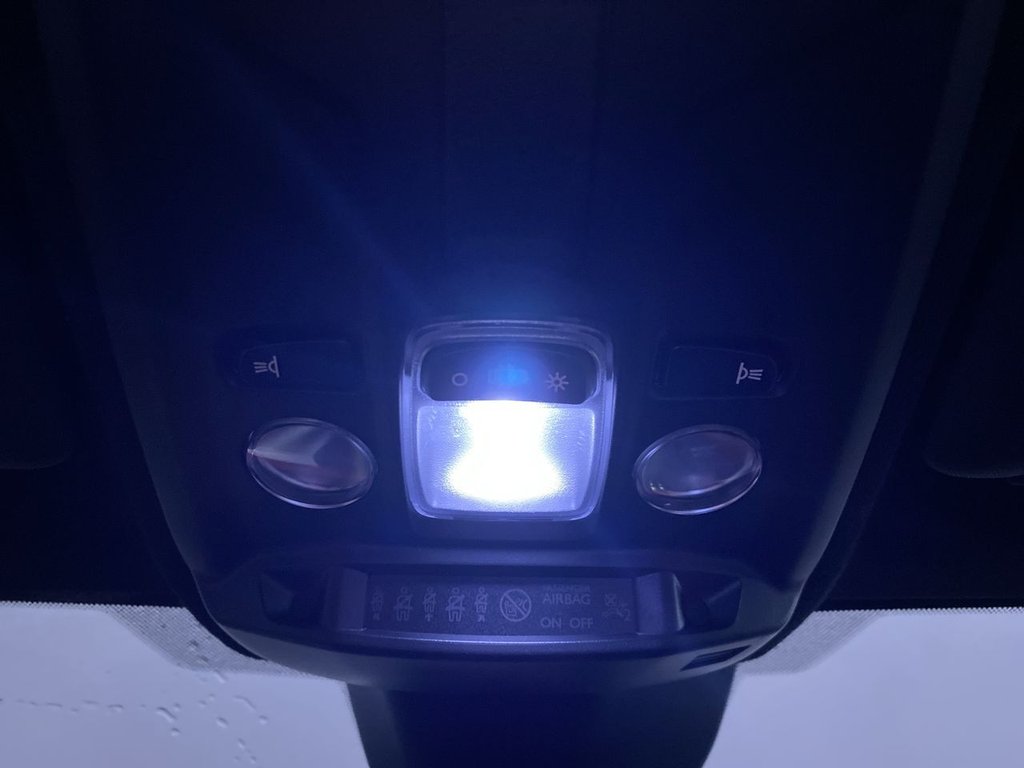 Used Vauxhall Corsa 2023 for sale - 76430167: Photo 18