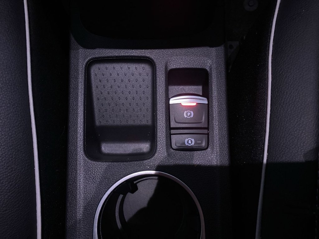 Used Renault Captur 2023 for sale - 76470156: Photo 25