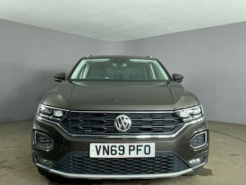 Used Volkswagen T-Roc 2019 for sale - 75947704: Photo