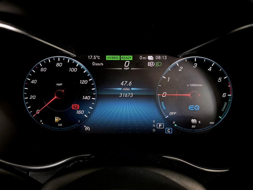 Used Mercedes-Benz C Class 2020 for sale - 77643128: Photo 14