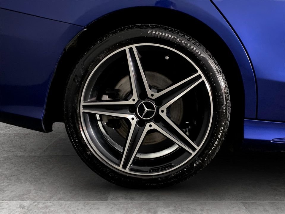 Used Mercedes-Benz C Class 2018 for sale - 77937017: Photo 10