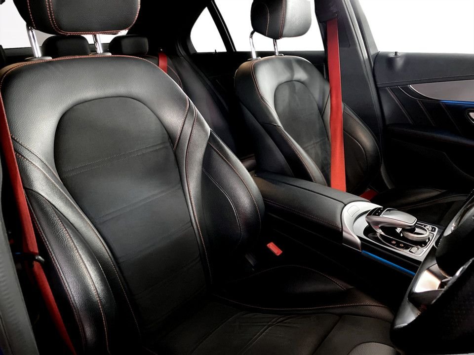 Used Mercedes-Benz C Class 2018 for sale - 77937017: Photo 11