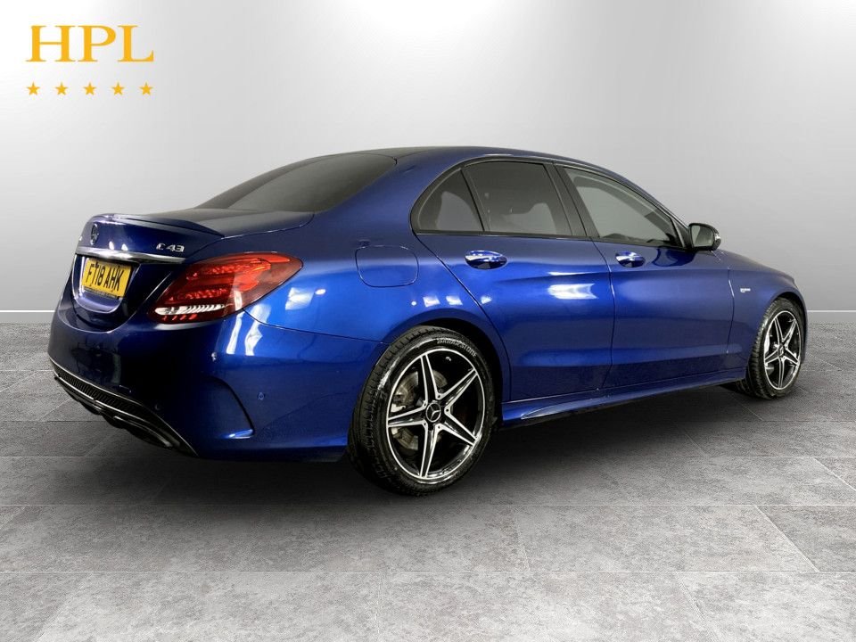 Used Mercedes-Benz C Class 2018 for sale - 77937017: Photo 7