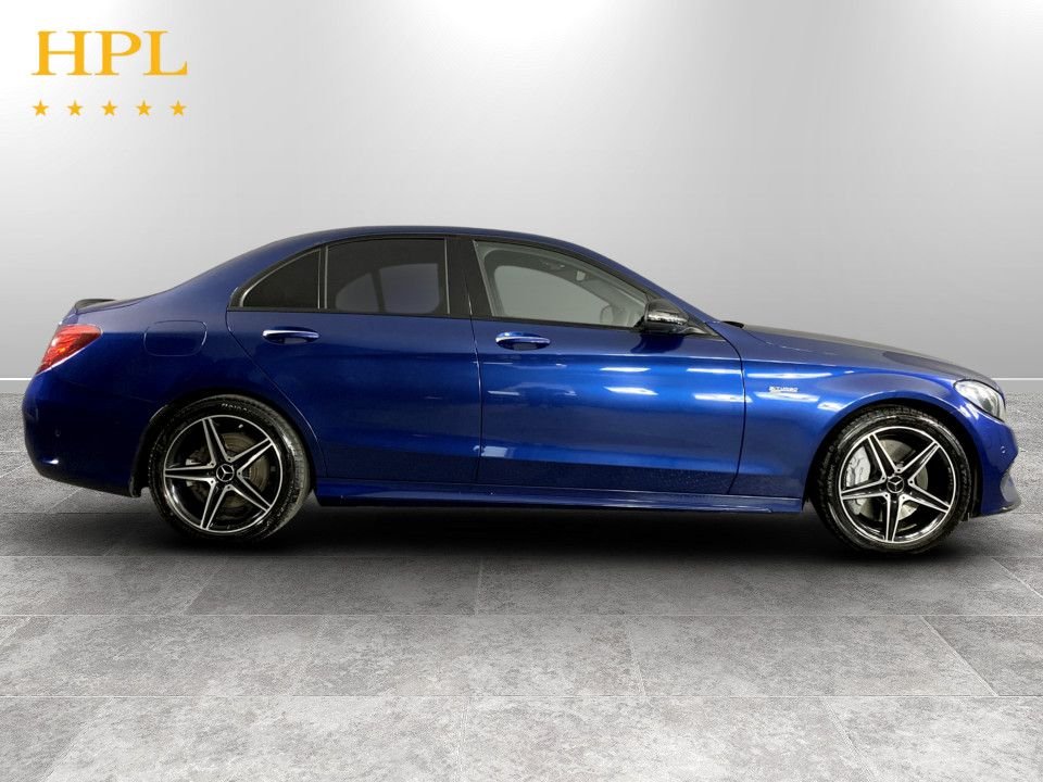 Used Mercedes-Benz C Class 2018 for sale - 77937017: Photo 8