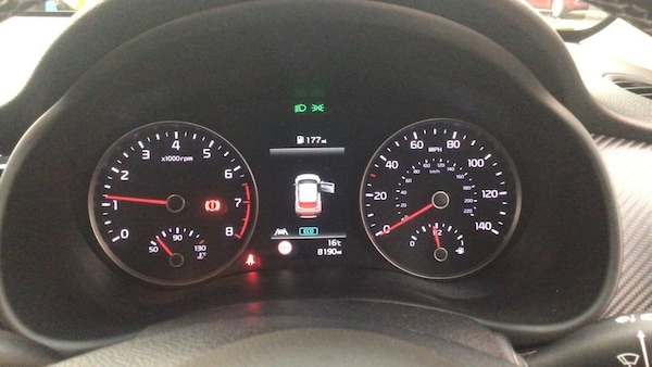 Used Kia Stonic 2023 for sale - 76280099: Photo 10