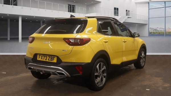 Used Kia Stonic 2023 for sale - 76280099: Photo 4