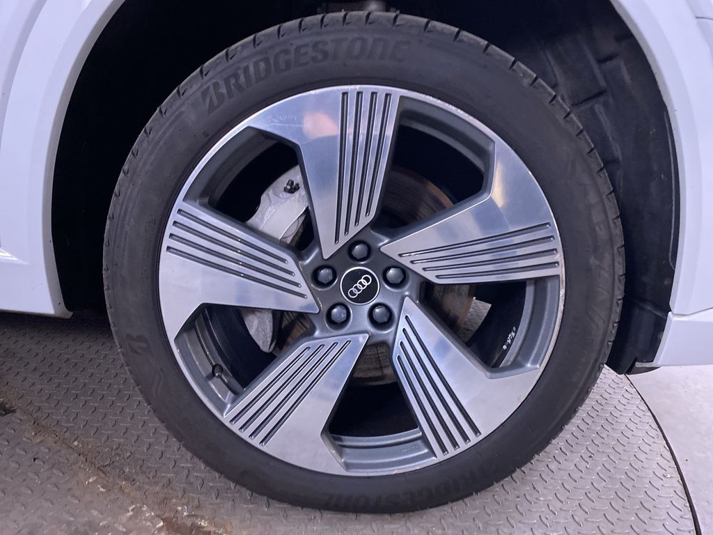 Used Audi e-tron 2021 for sale - 77250173: Photo 12