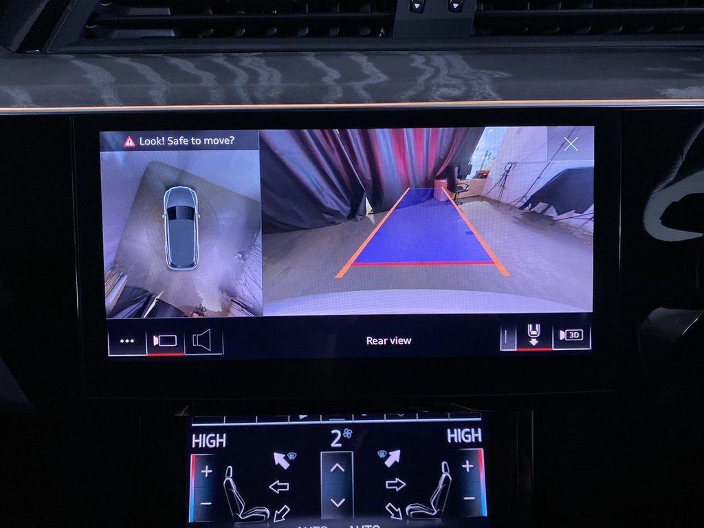 Used Audi e-tron 2021 for sale - 77250173: Photo 24