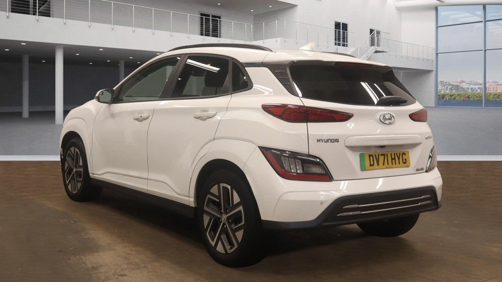 Used Hyundai KONA 2021 for sale - 76470099: Photo 3