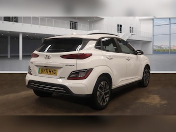 Used Hyundai KONA 2021 for sale - 76470099: Photo