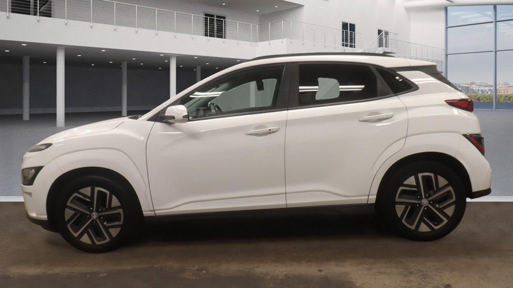 Used Hyundai KONA 2021 for sale - 76470099: Photo 6