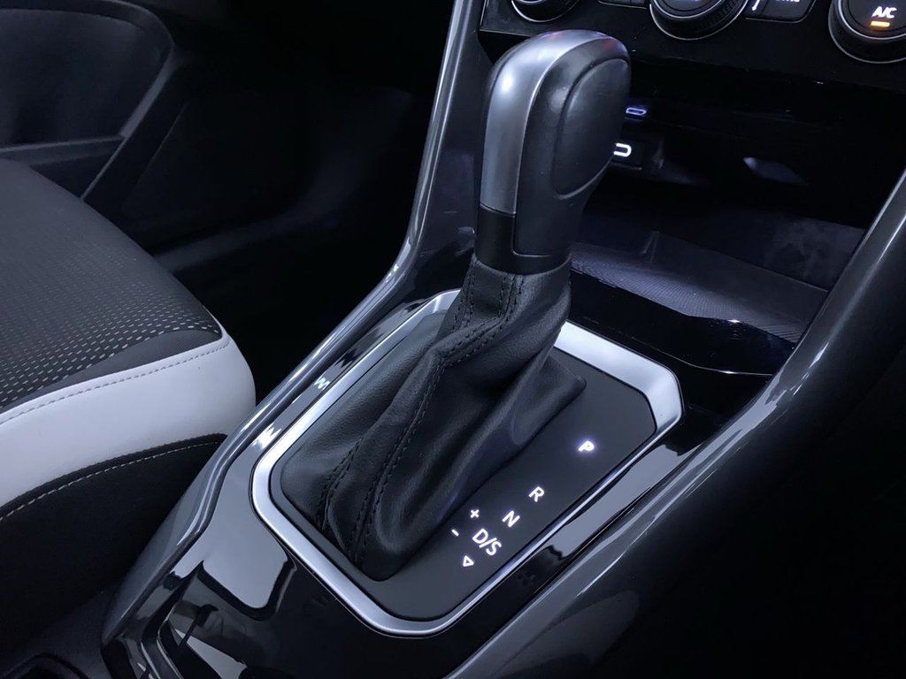 Used Volkswagen T-Roc 2021 for sale - 77171784: Photo 21