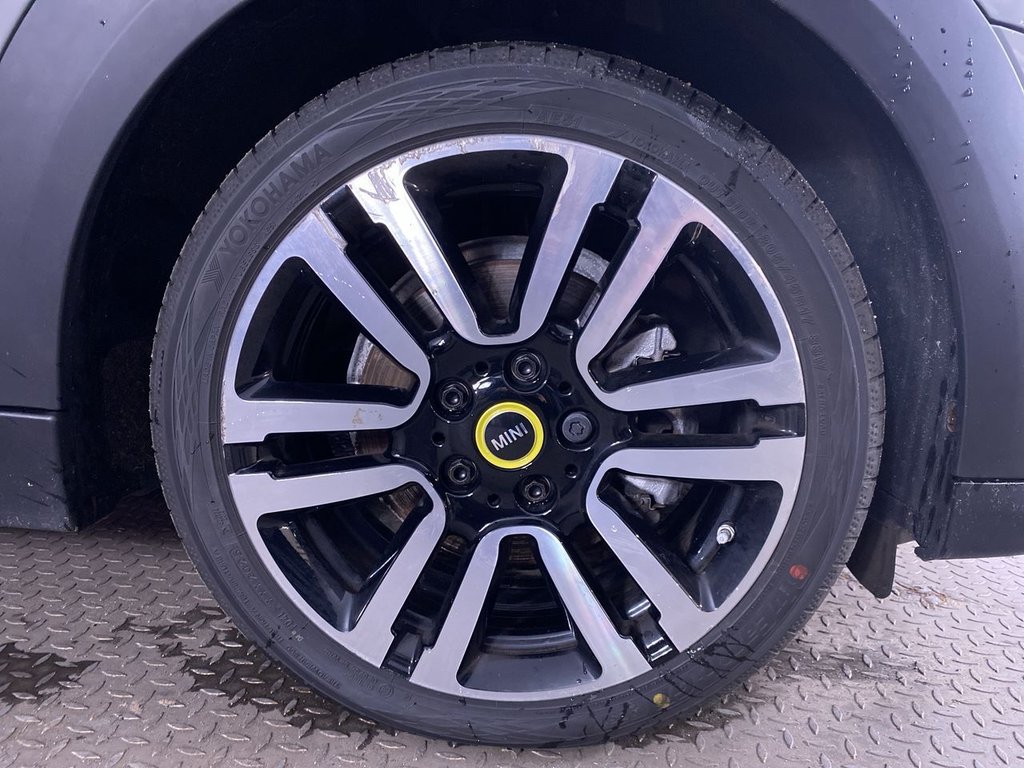 Used MINI Electric Hatch 2022 for sale - 76820253: Photo 12