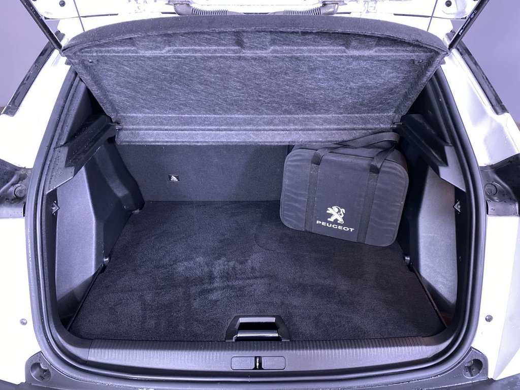 Used Peugeot 2008 2022 for sale - 77451833: Photo 13