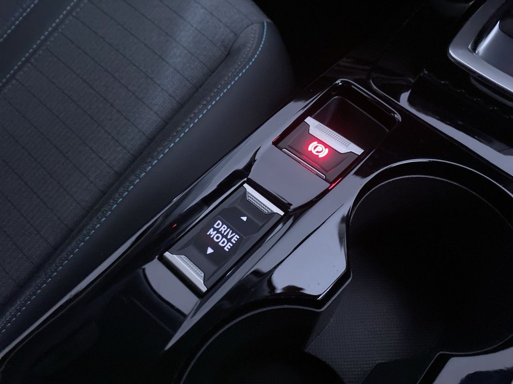 Used Peugeot 2008 2022 for sale - 77451833: Photo 25