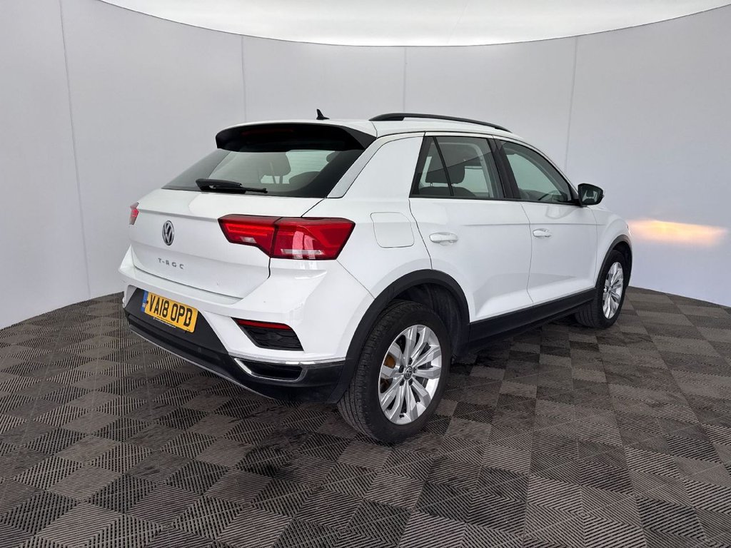Used Volkswagen T-Roc 2018 for sale - 76470134: Photo 3