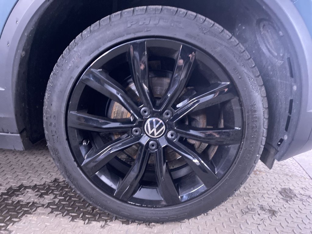 Used Volkswagen T-Roc 2022 for sale - 76632407: Photo 12