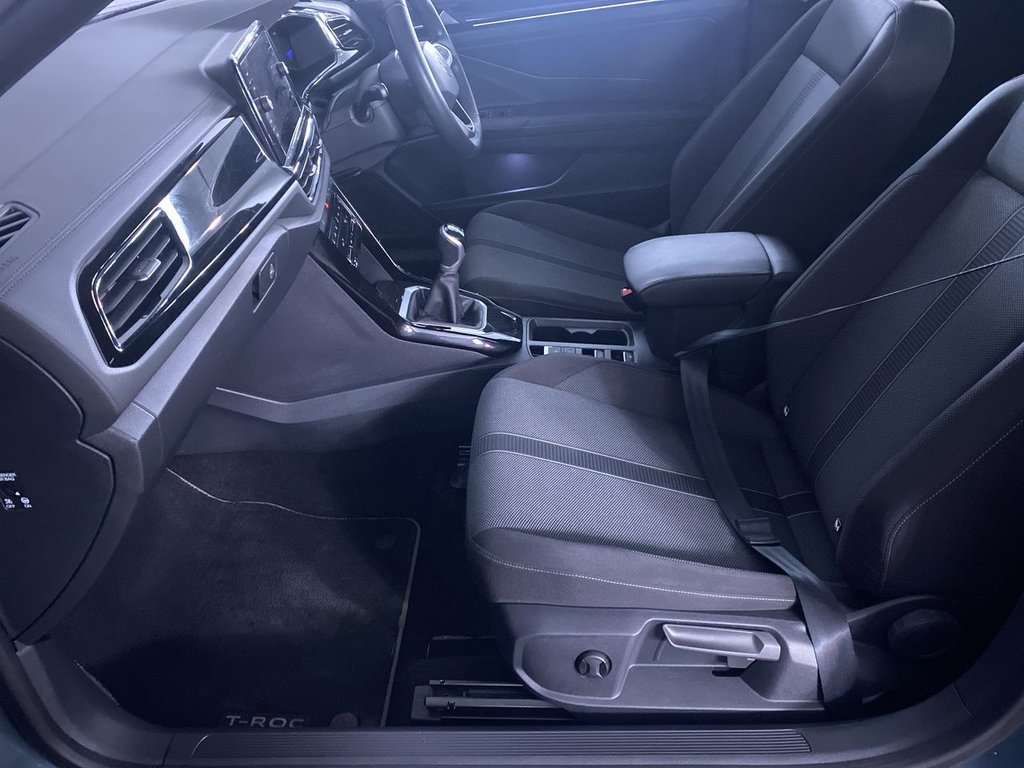 Used Volkswagen T-Roc 2022 for sale - 76632407: Photo 17