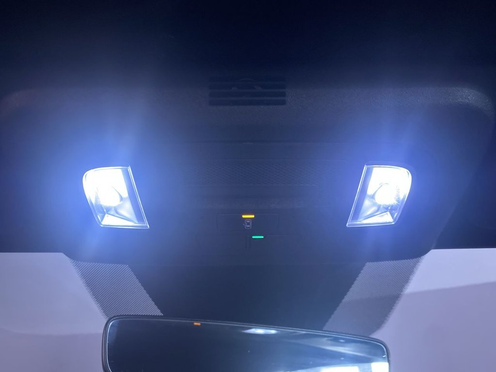 Used Volkswagen T-Roc 2022 for sale - 76632407: Photo 18