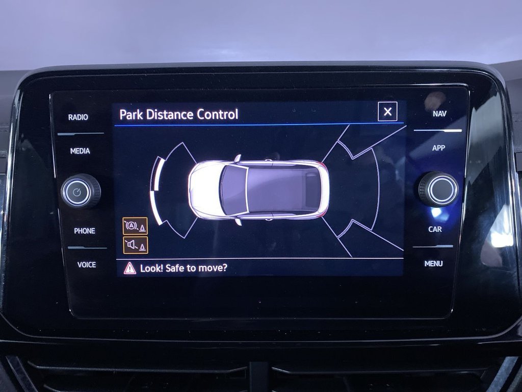 Used Volkswagen T-Roc 2022 for sale - 76632407: Photo 24