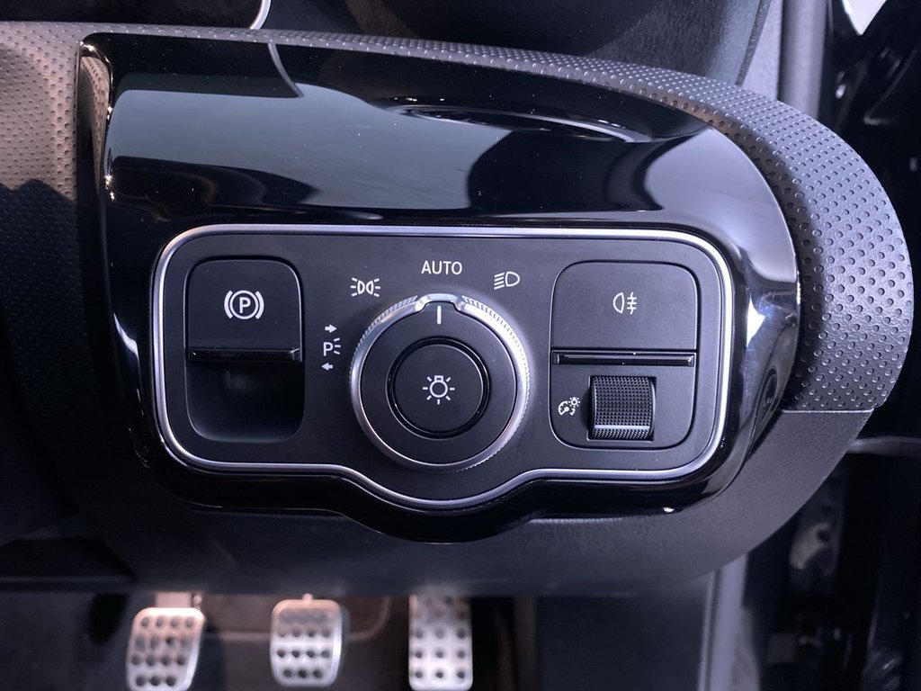 Used Mercedes-Benz A-Class 2020 for sale - 76470316: Photo 23