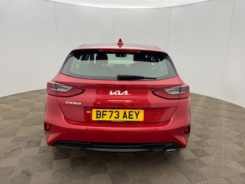 Used Kia Ceed 2023 for sale - 76235926: Photo 4