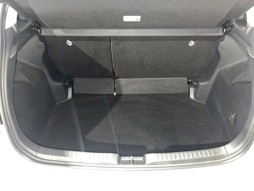 Used Toyota Yaris 2024 for sale - 77463563: Photo 12