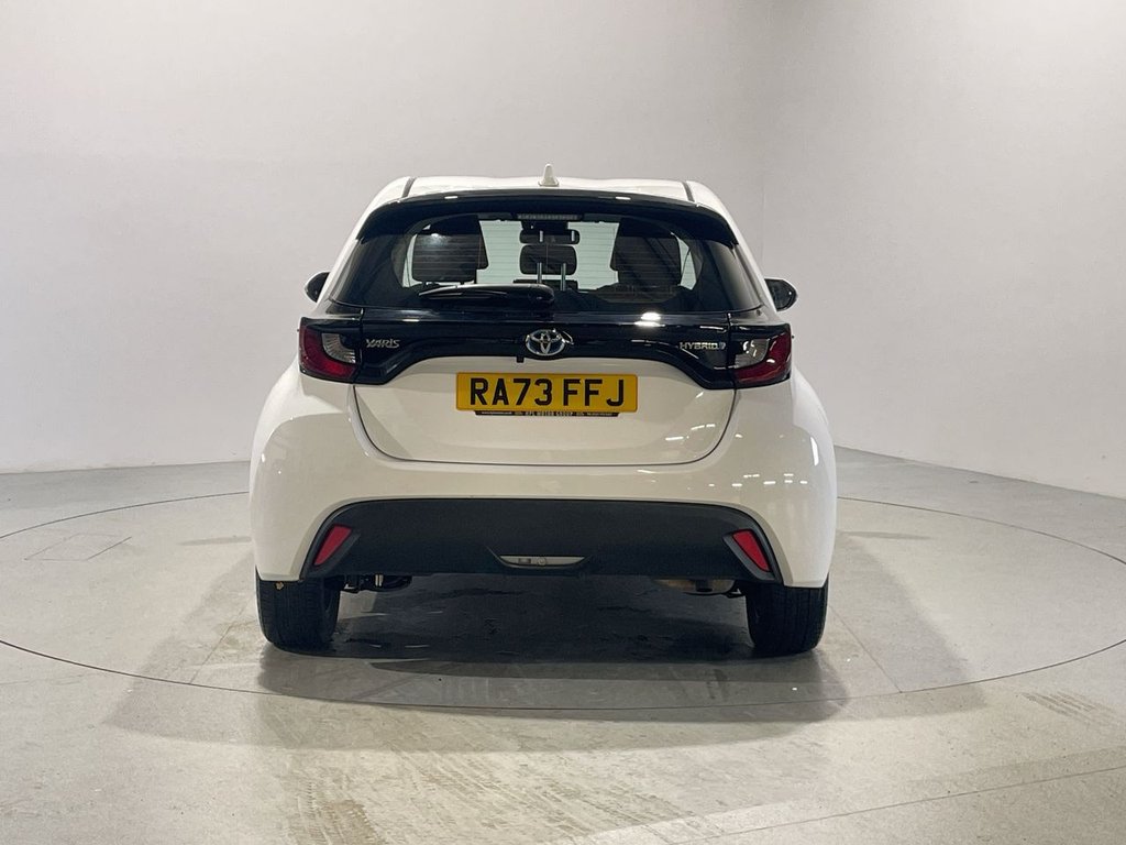 Used Toyota Yaris 2024 for sale - 77463563: Photo 7